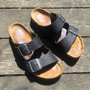 Size 38 Black Arizona Birkenstock Sandals